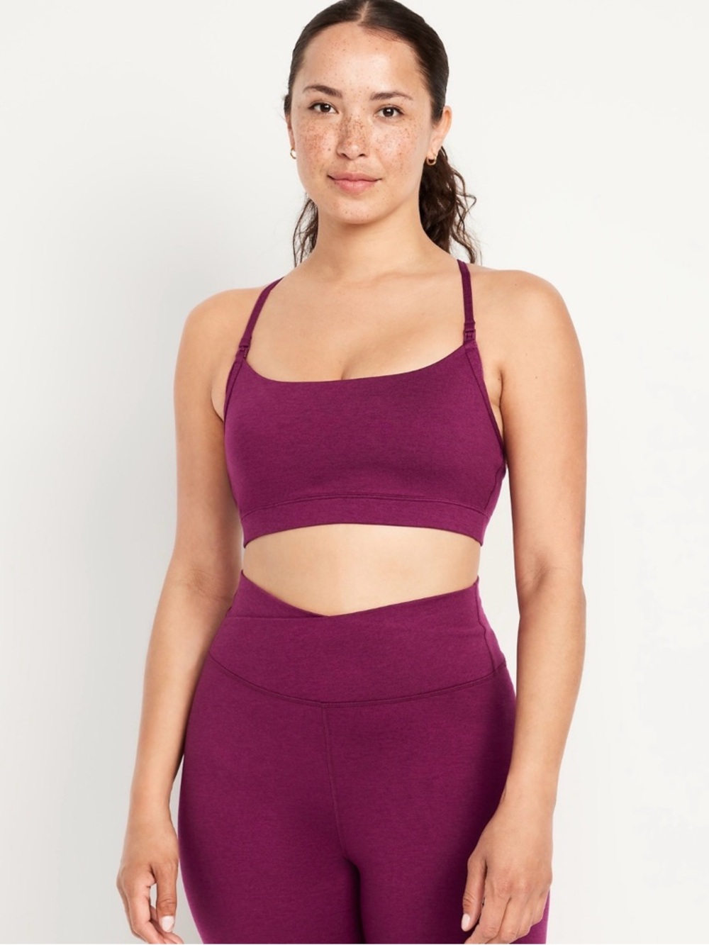 Maternity Light Support CloudComfy Sports Bra - Old Navy - Small - Picture 4 of 9